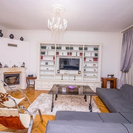 “Chp Apartment” Cluj Napoca Exterior photo